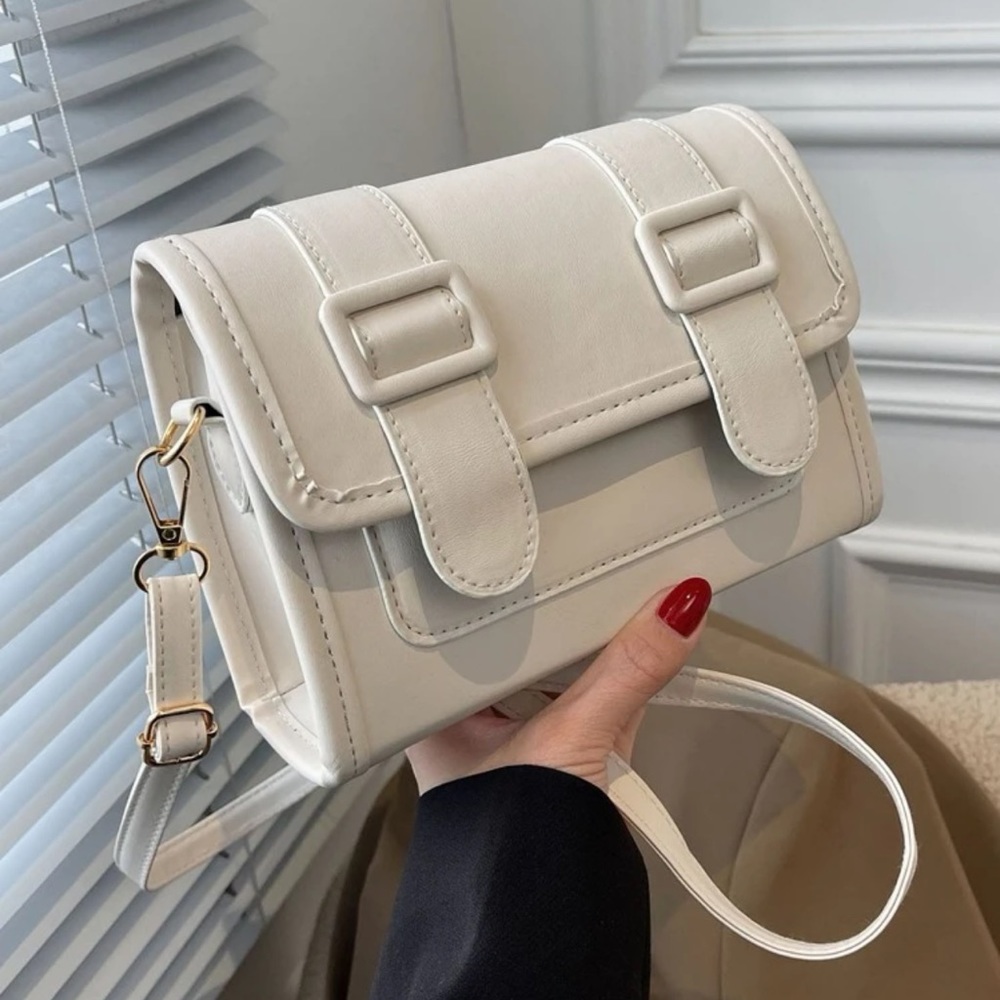 Mini minimalist buckle decor flap square bag